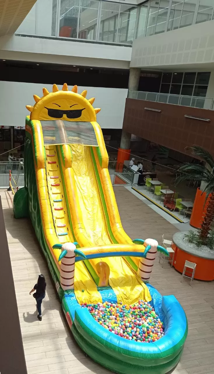 Inflable tobogan - Imagen 4
