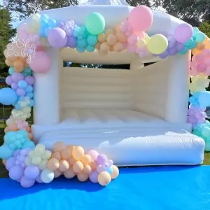 Inflable blanco para bodas