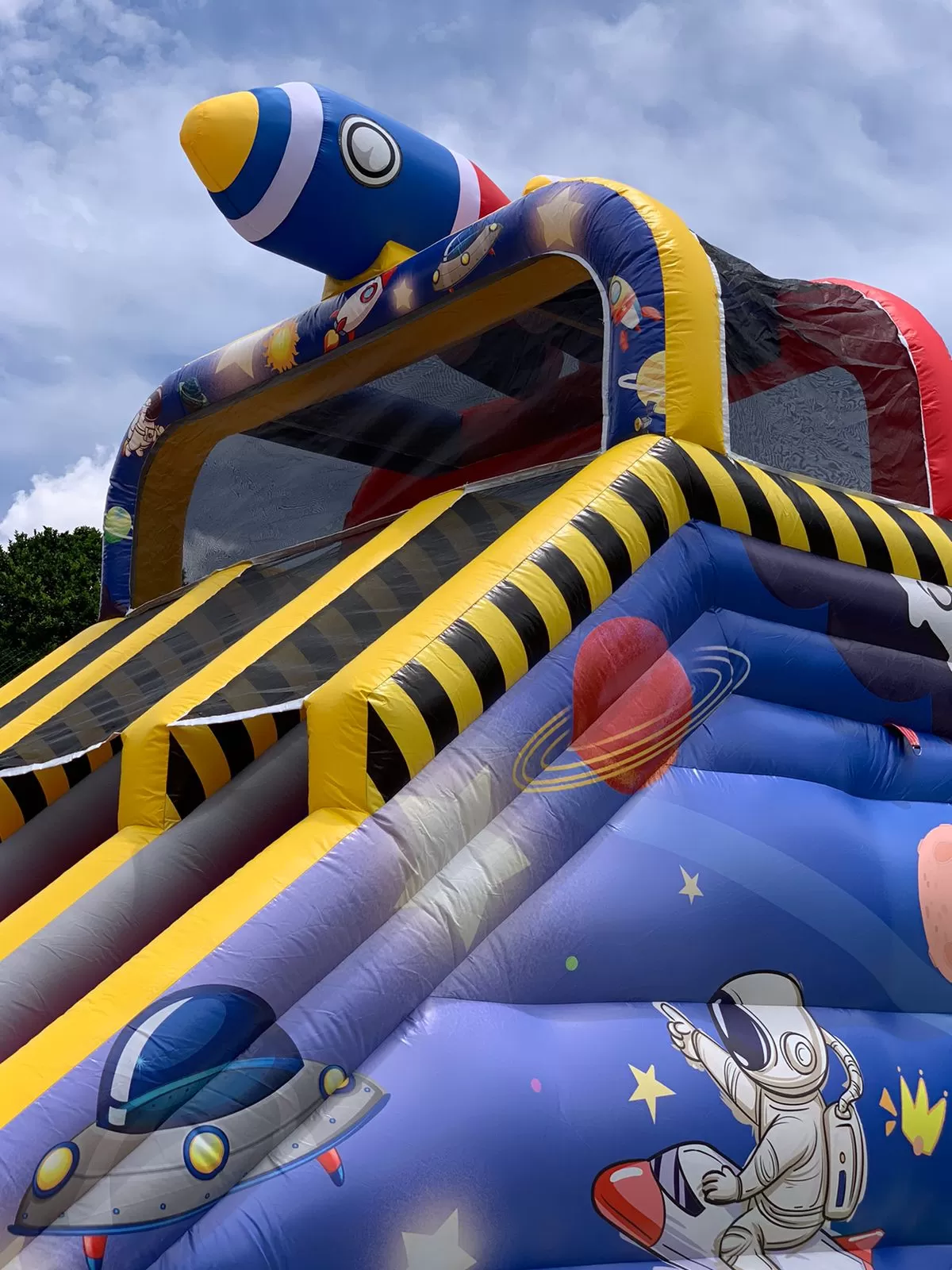 Inflable de cohete - Imagen 4